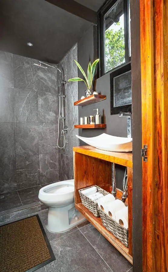 K NAJ- Tiny House con cenote natural privado. 0*, Tulum